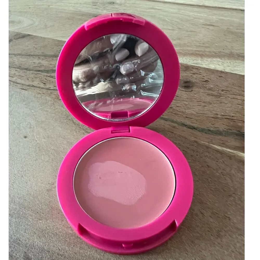 New Shaina B. Miami compact contains cream blush in  Brickell Pink